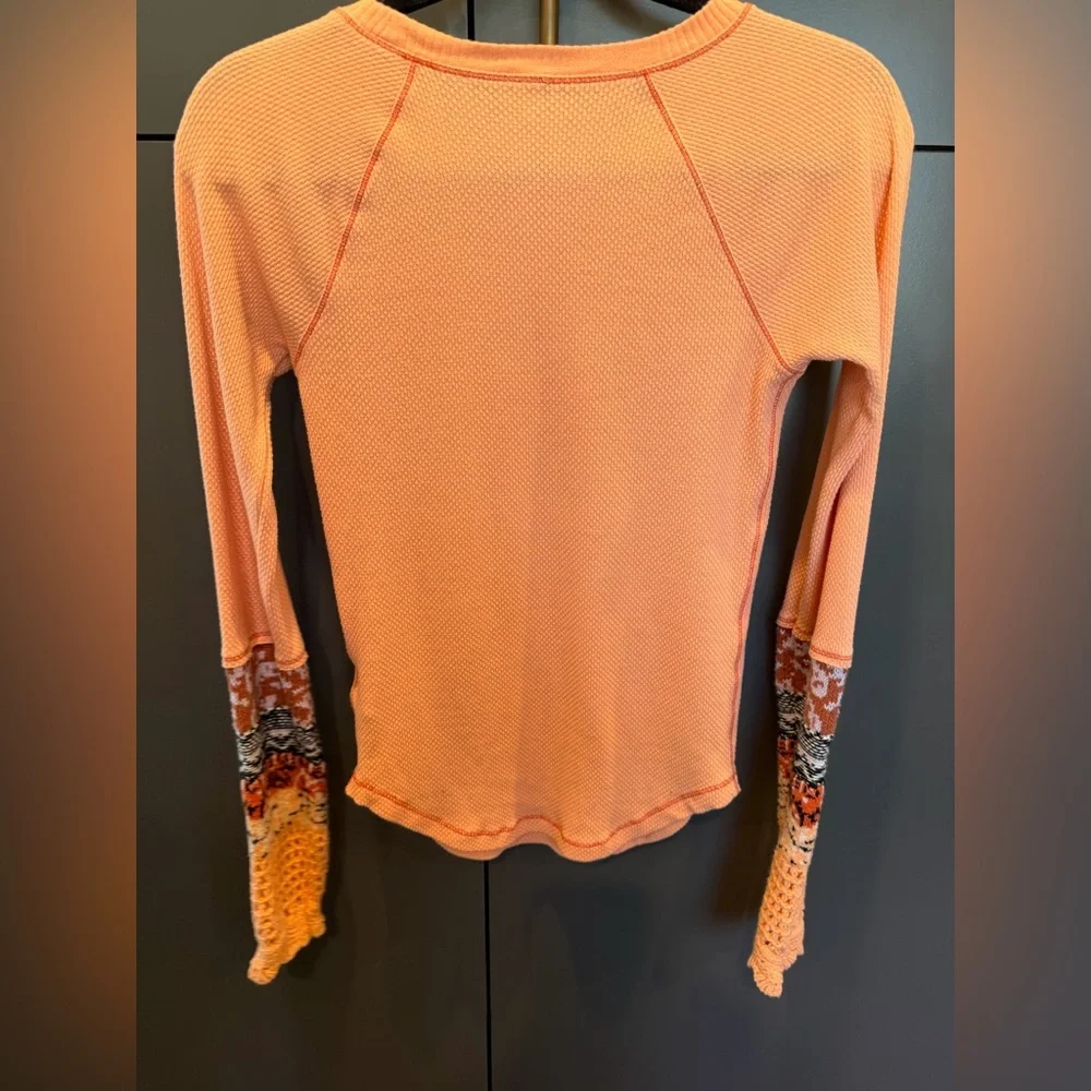 Free People In the Mix Cuff Thermal Top Womens Size S